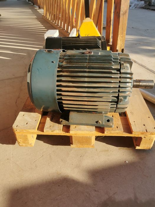 Електро мотор  7.5 kw