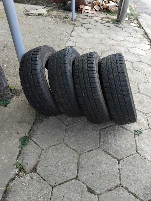 Зимни гуми за бус