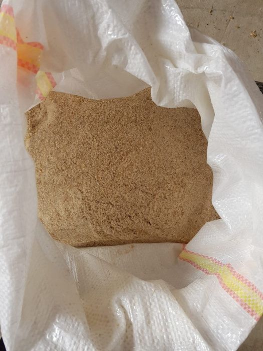 faina furajera amestec cereale, mâncare animale,concentrat ,uruiala