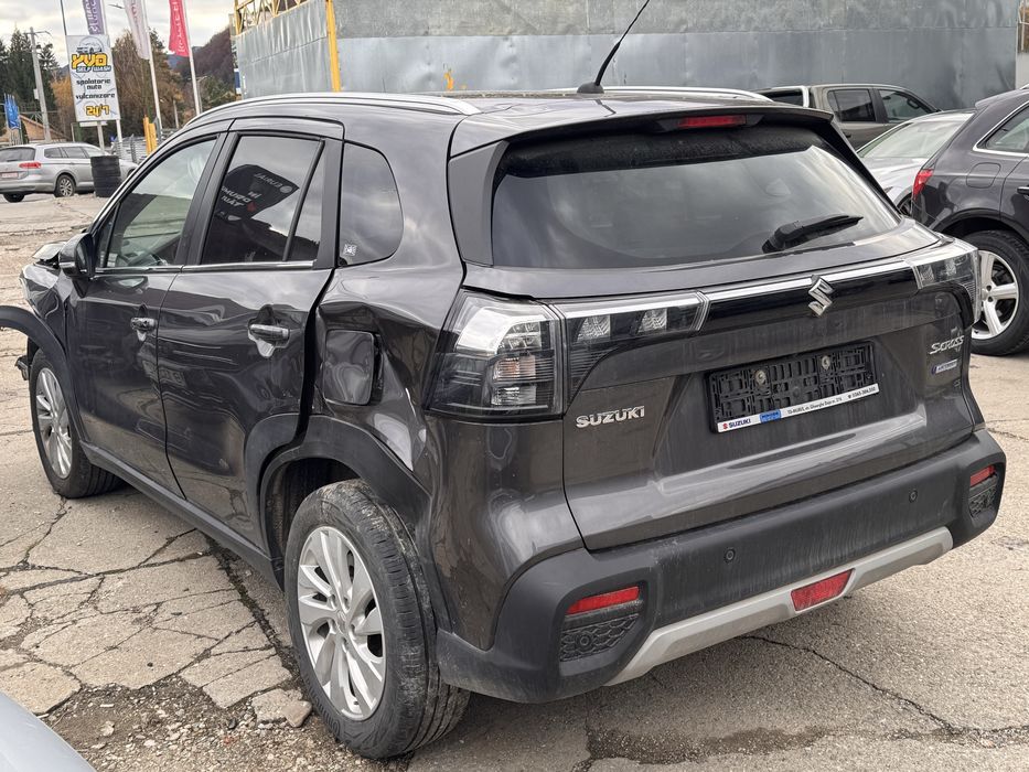 Suzuki SX4 S-Cross 1.4 hybrid 4x4 2023 avariat