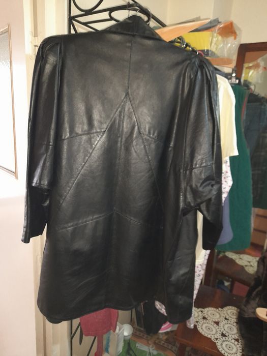 Vand haina de piele si blana