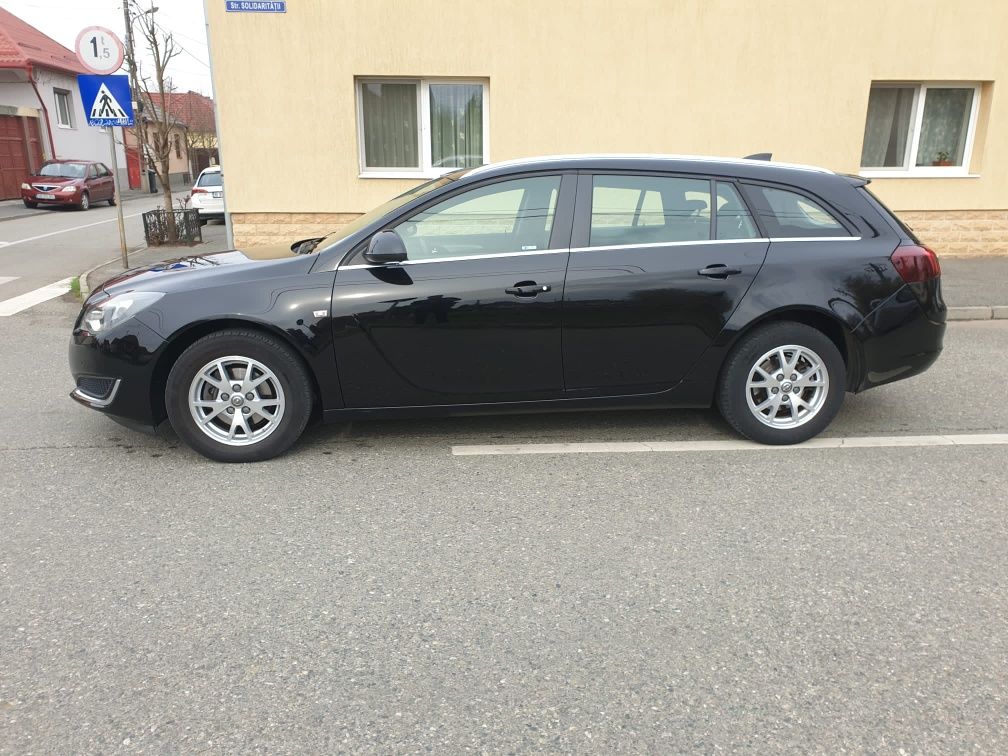 Opel insignia Sports Tourer 1.6 CDTi 2017 automat