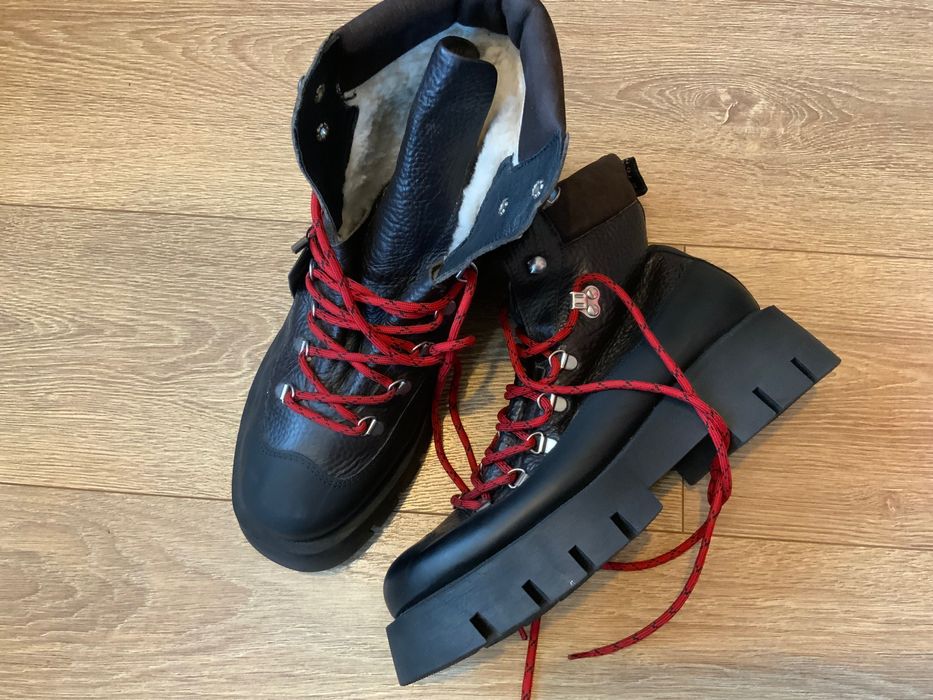 Stockholm-оригинални обувки 41 размер