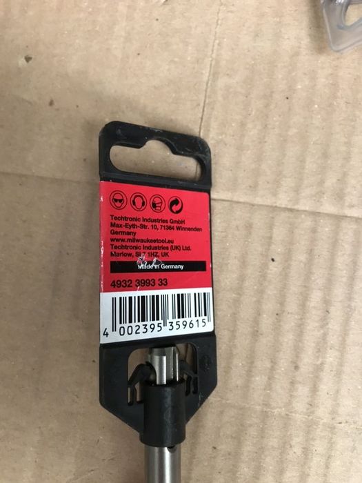 Burghiu Milwaukee Sds Plus 25x250mm Nou cu 4 Cuțite