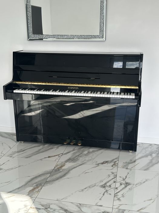 Pian Vertical MODEL  FURSTEIN TP 105