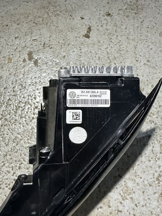 Grila cu LED VW Touareg 2025