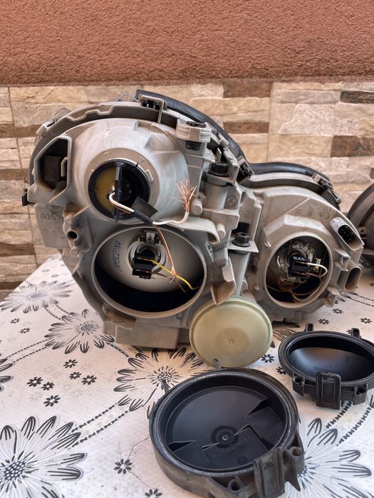 Оригинални фарове за мерцедес w203 оборудвани