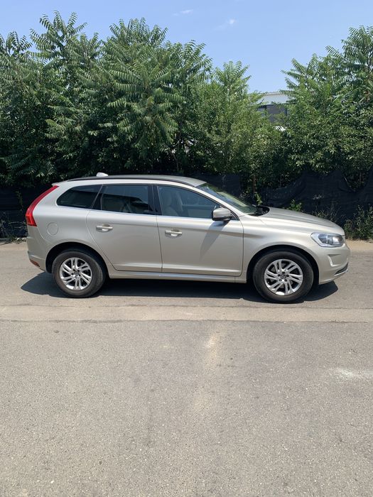 Volvo XC60 D3 150 cp