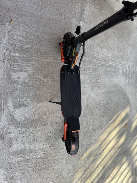 Trotineta electrica Joyor s10-s