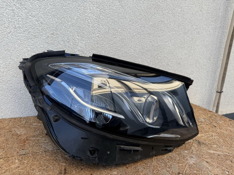 Far dreapta Mercedes E Class w213 Full LED MultiBeam Blue Line Origine