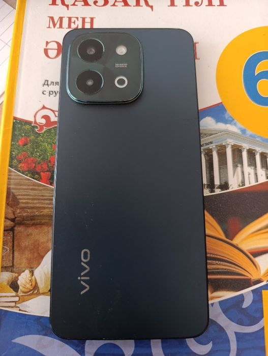 Продам Vivo y28 2024