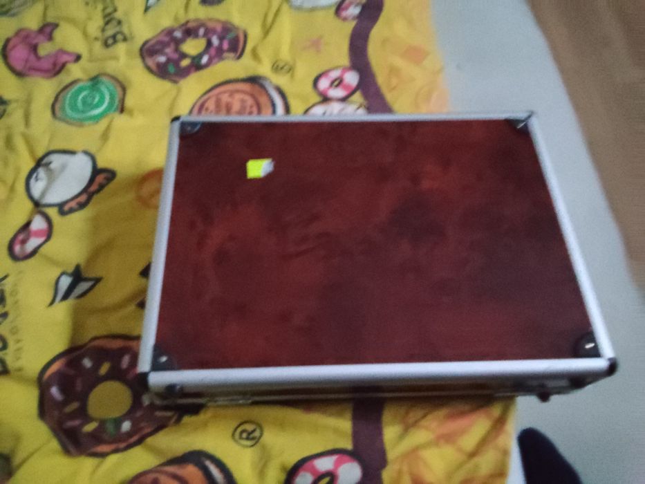 Продам кейс старый с паролем