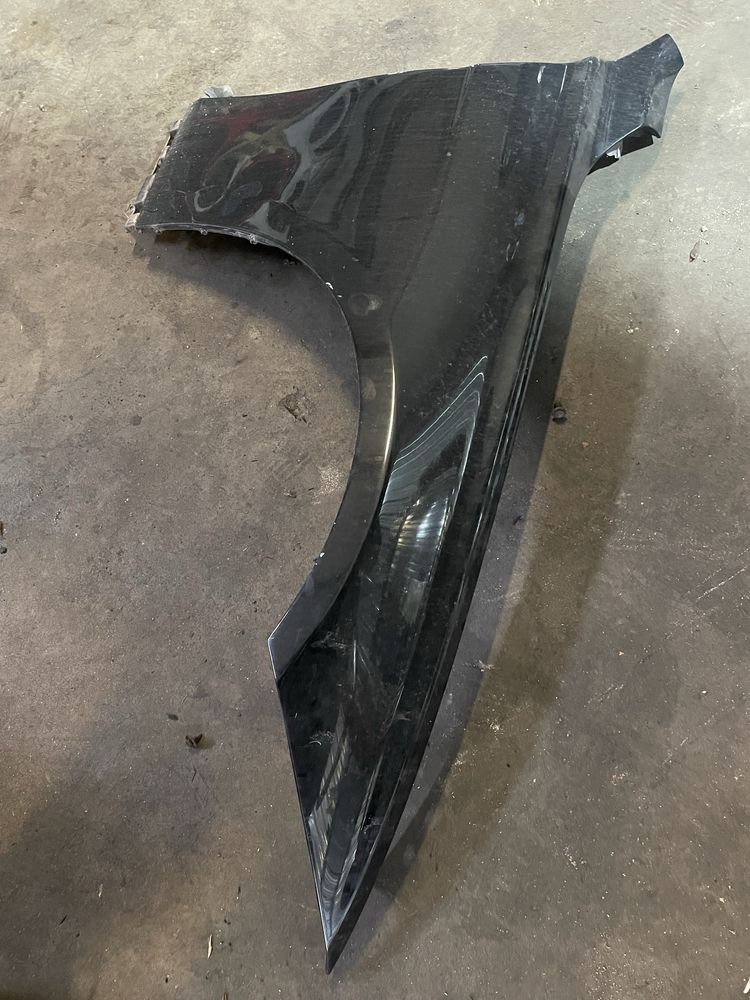 Десен калник БМВ Ф30/ Ф31 (desen kalnik bmw f30)