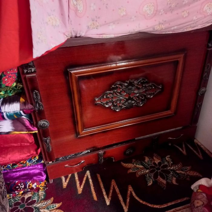 Komplekt mebel qulay