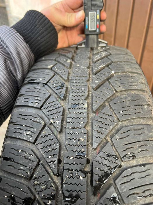 anvelope Semperit Master-Grip 2 cu dimensiunea 215/60 R16 97H M+S