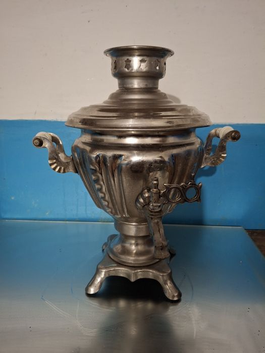 Самовар  электрическая  1,5 литра