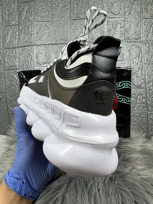 Versace Chain Reaction White Black Alb Negru Cutie