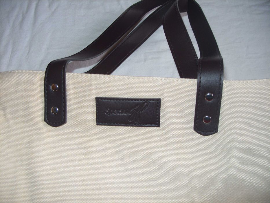 дамска чанта нов внос от Англия