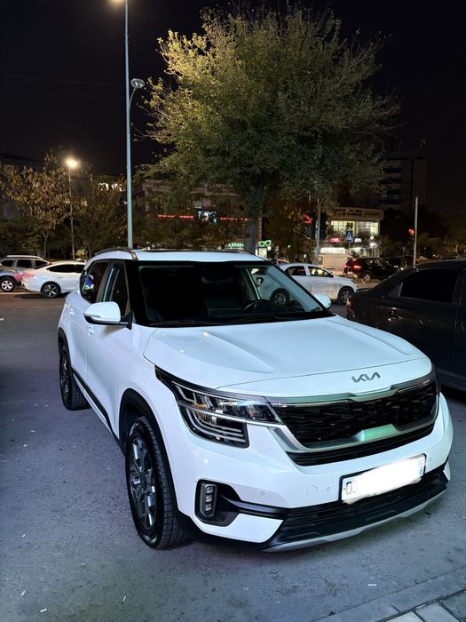 Продаю Kia Seltos Prestige 2021 год