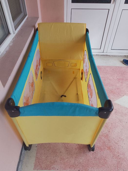 Сгъваема детска кошара