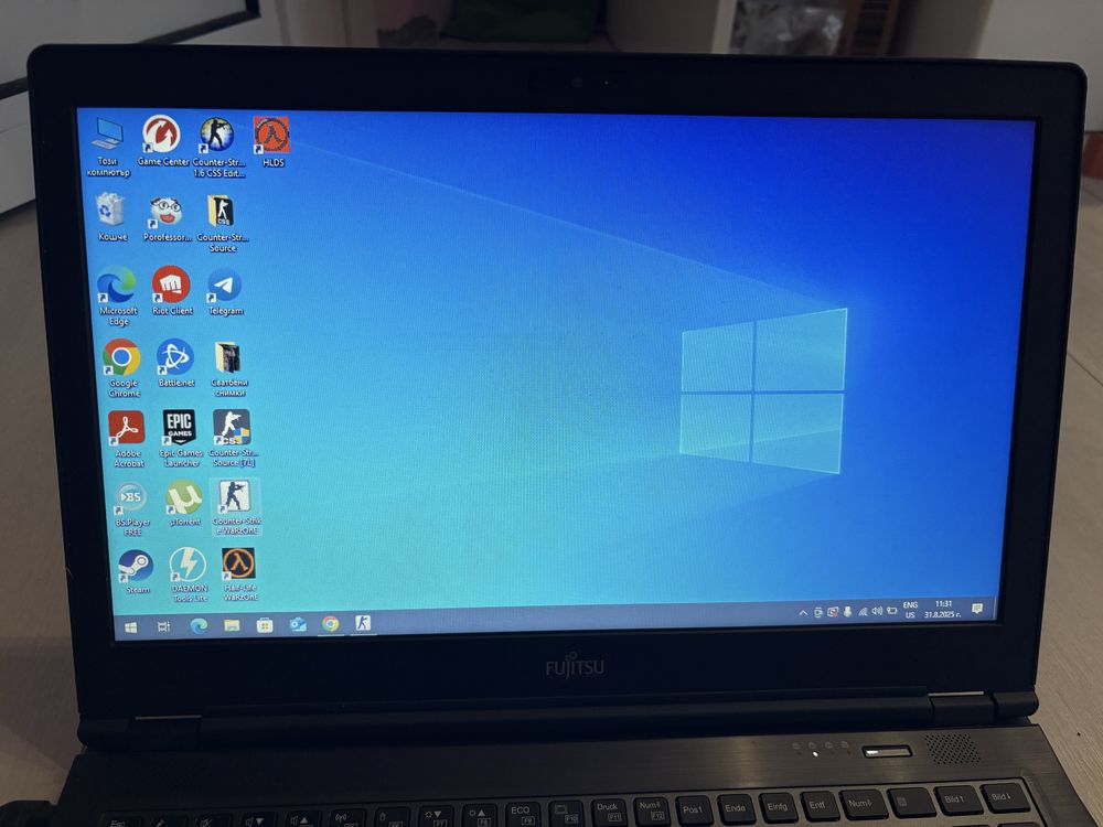 Лаптоп fijutsu lifebook u727