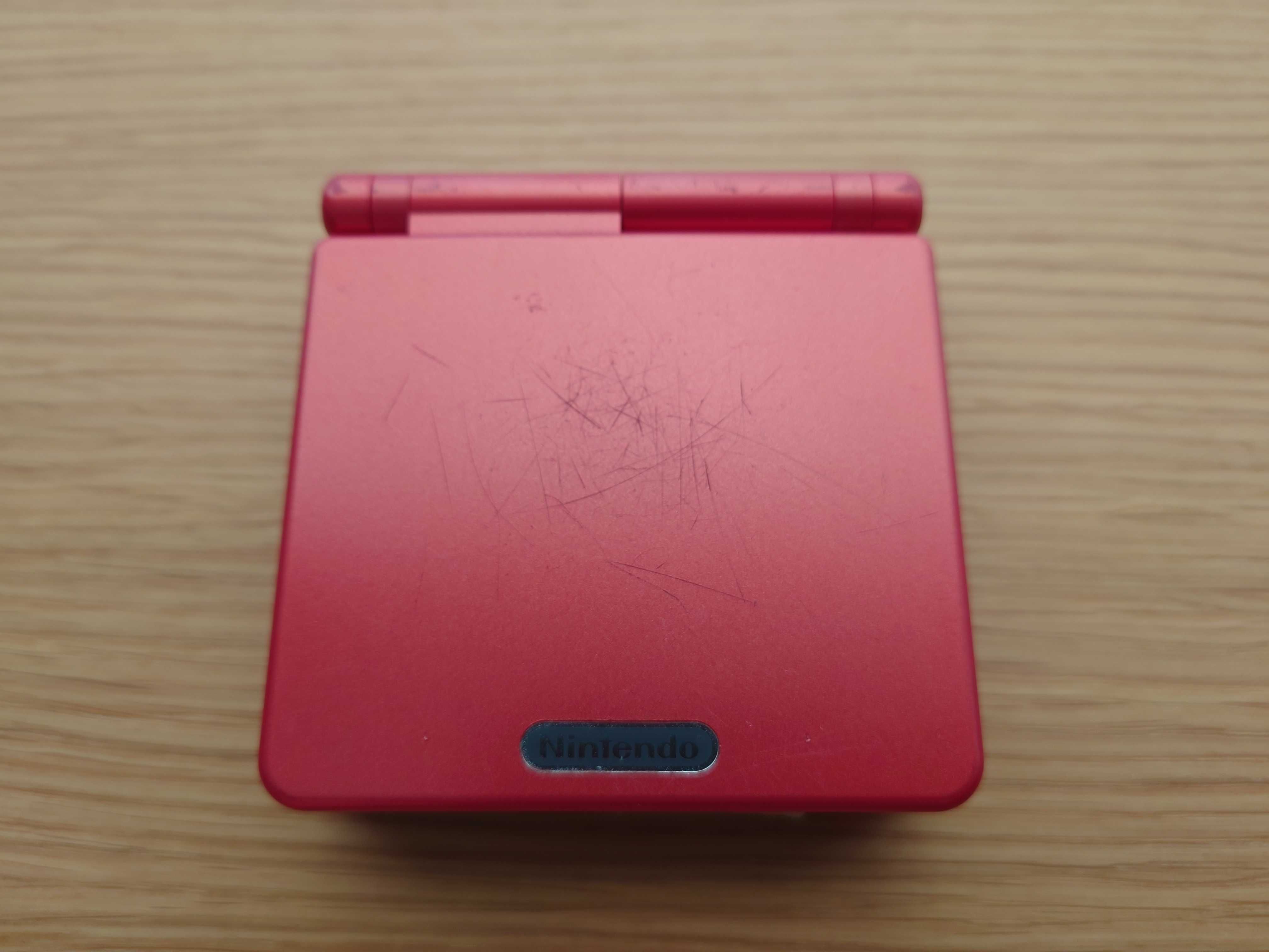 GBA SP + 10 игри + калъф + зарядно