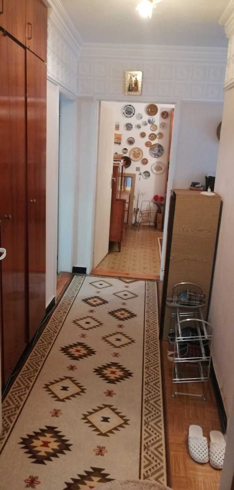 Продавам апартамент - 3 стаи с кухня в град Стара Загора