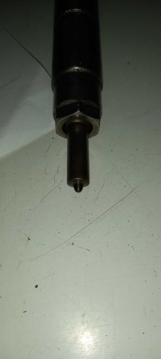 Vand injectoare si pompa presiune nissan qashqai j10 2 2007 diesel