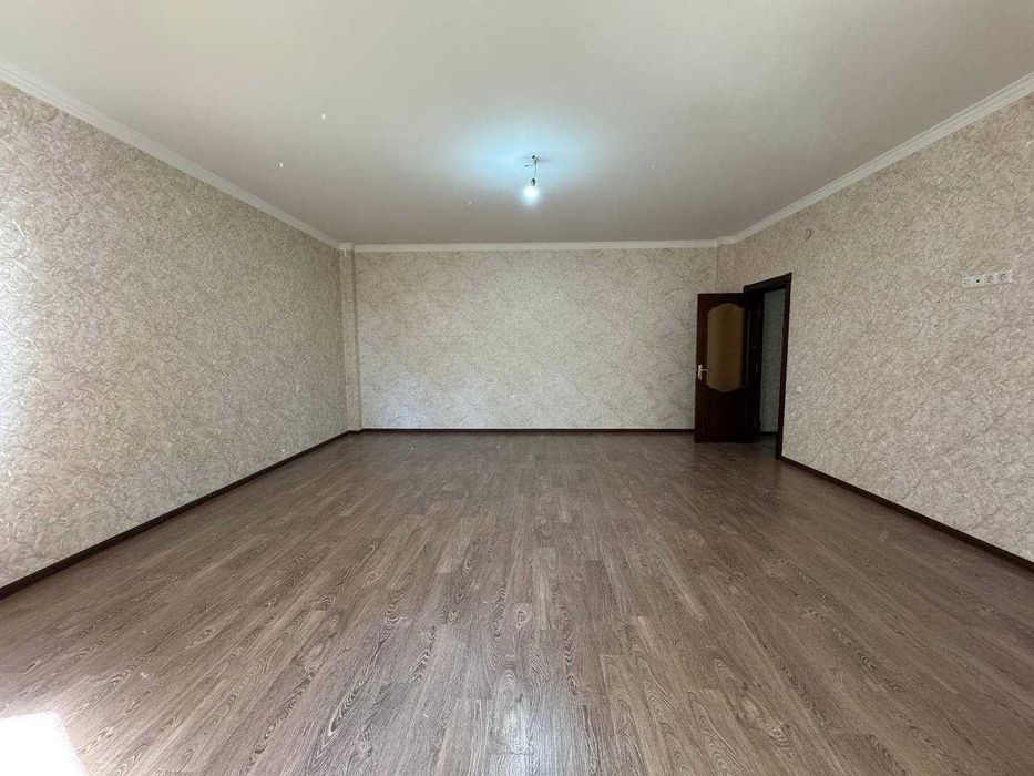 3-х комнатная в Новостройке клиника Федоровича ID: 4007