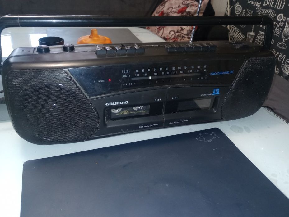 Dublu radiocasetofon Grundig, model RR 1250, funcțional, ieftin