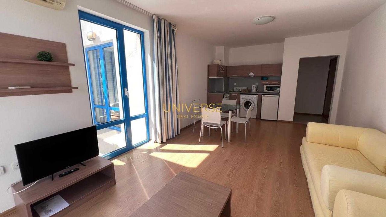 Продава се Двустаен апартамент в к.к. Слънчев бряг - 72 кв.м за 1223 €/кв.м - Снимка #4