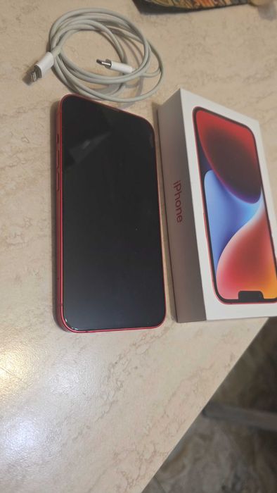 Продавам Iphone 14