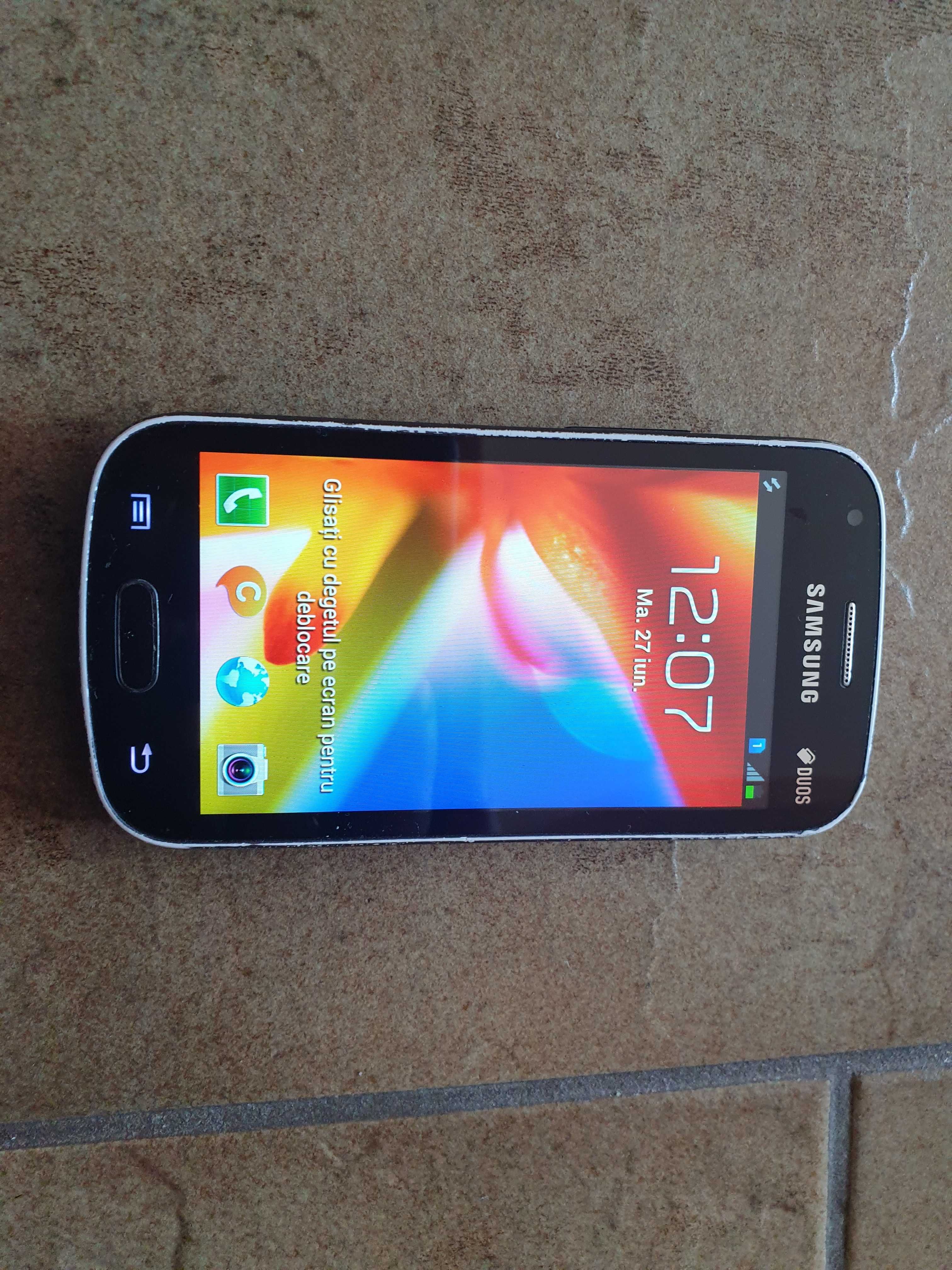 Telefon-Samsung Duos S7562