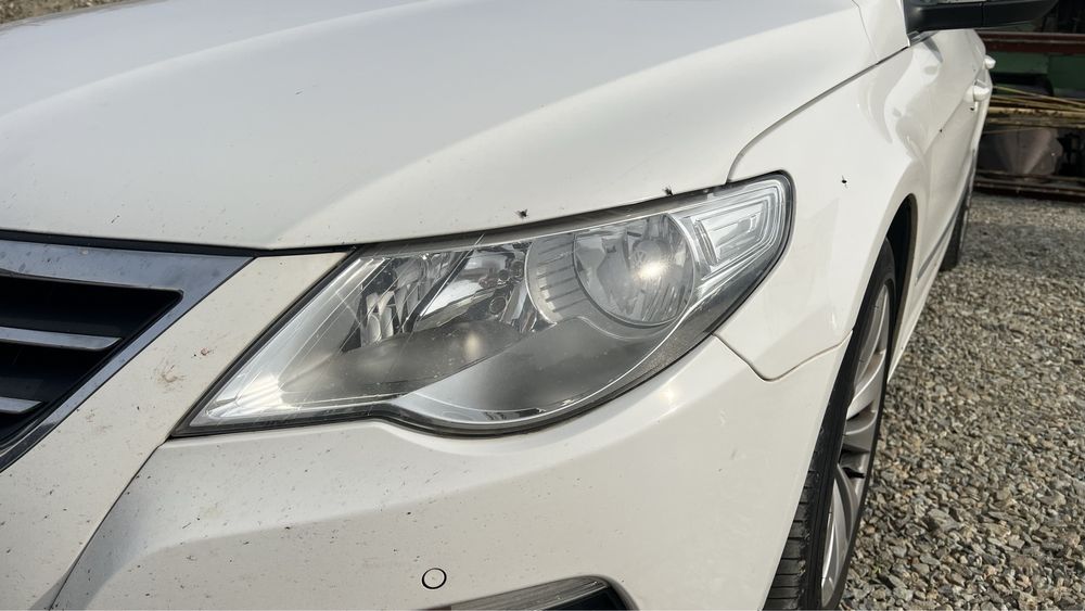 Faruri VW Passat CC