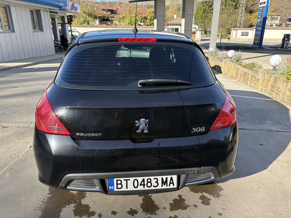 Продавам пежо 308