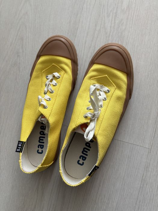 Camper - tenisi cu varrf cameleon
Tenisi cu varf Tenisi cu varf intari