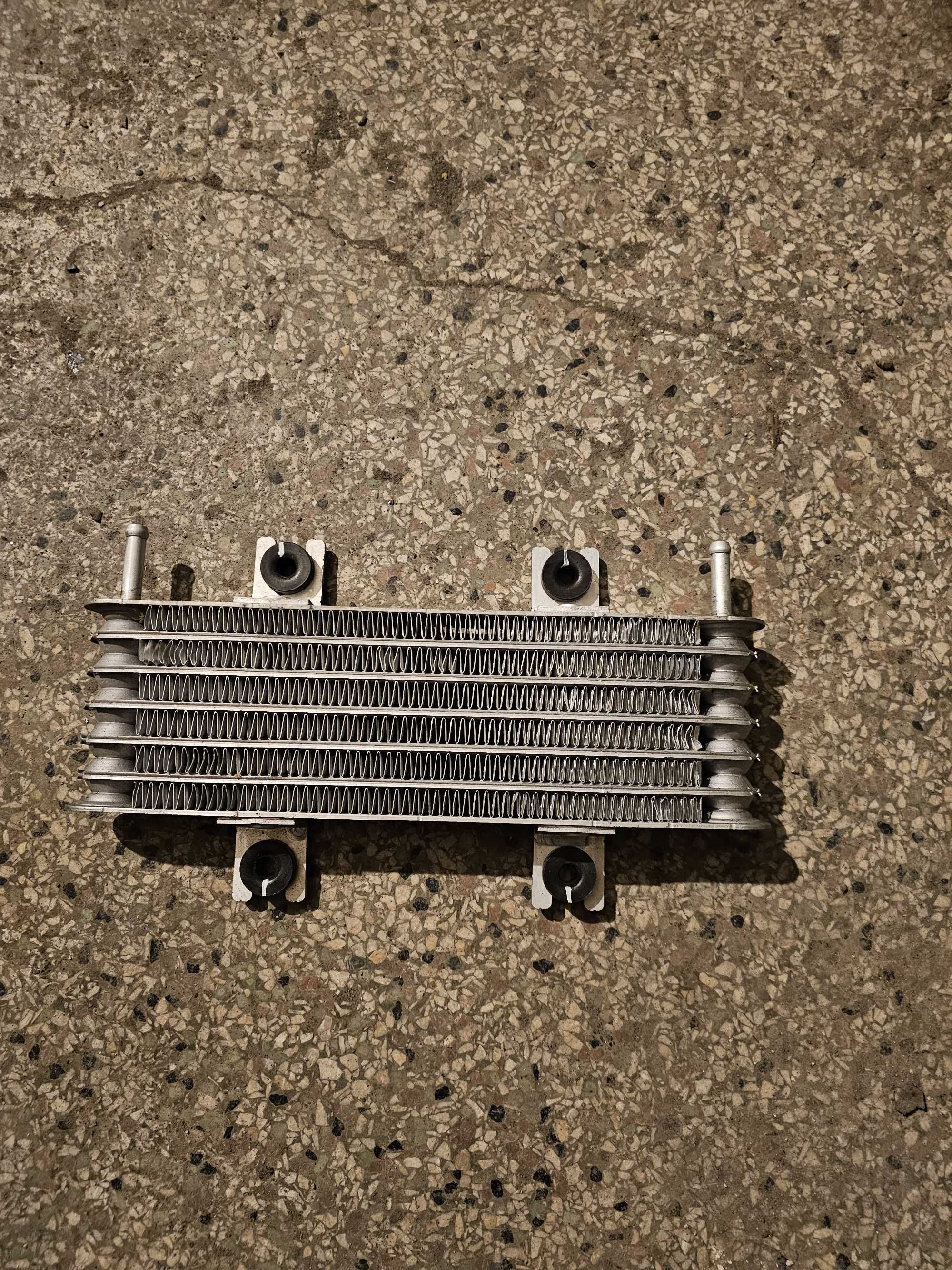 Radiator racire ulei dacia-renault cutie automată logan/sandero 3