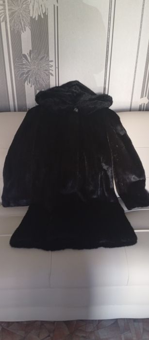 Продам шуба норковая в отличном состоянии.