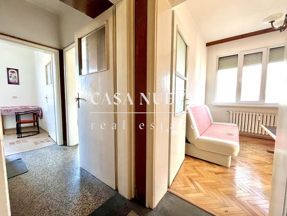 Двустаен апартамент в гр.София, Център - ул.Пиротска  288400€