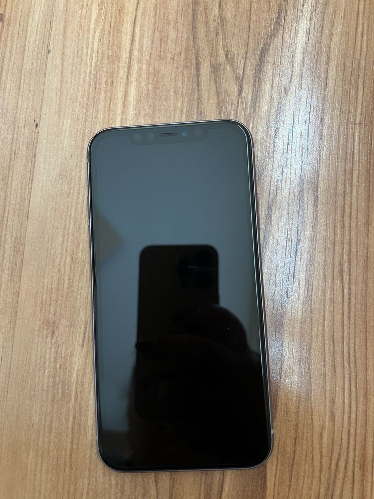 IPhone 11 128GB без Icloud