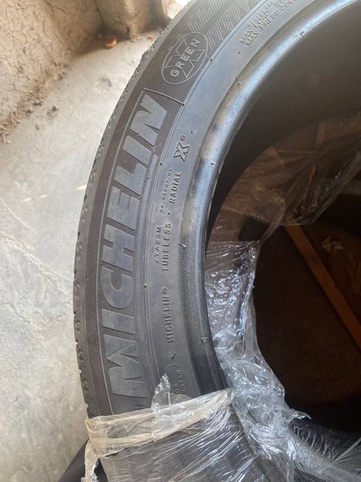 Шины Michelin 275/45 R21