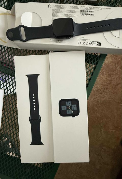 Apple Watch SE (2nd Generation) GPS, 40 мм 2024г