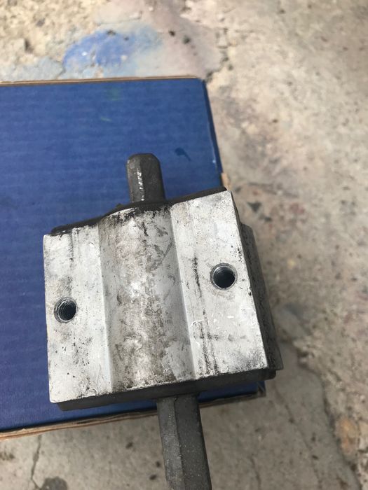 Оригинални тампони за Мотора и Скоростна кутия Мерцедес Mercedes