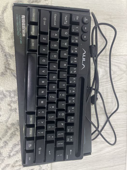 Клавиатура срочно продается