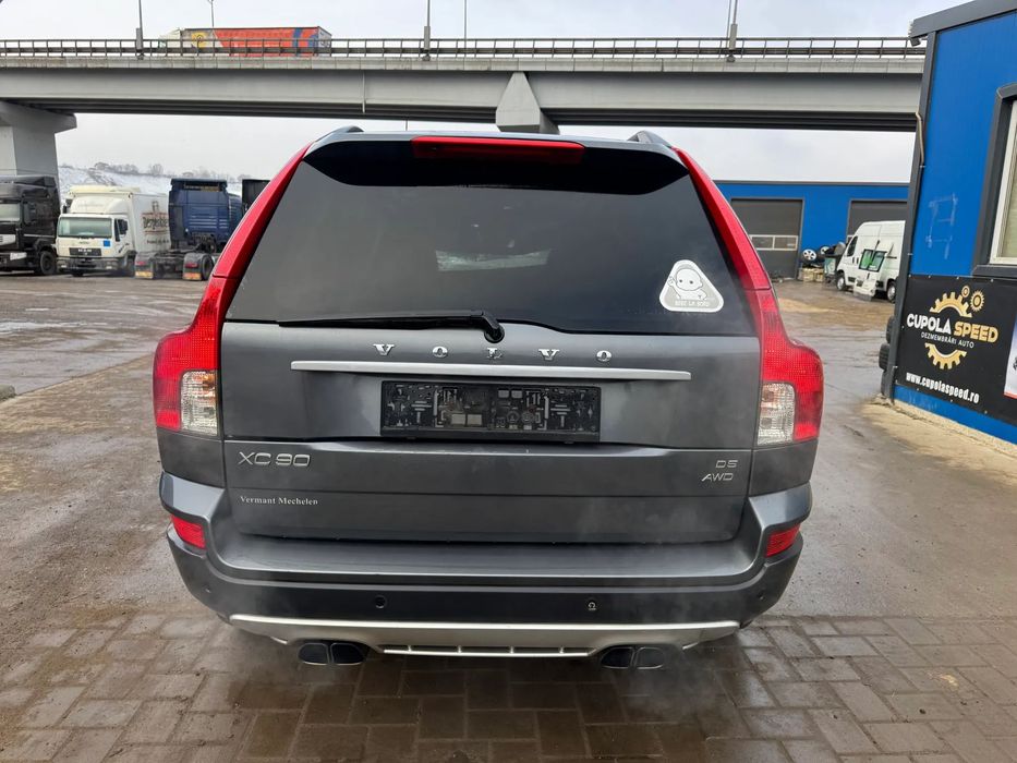Dezmembrez / Dezmembrari / Piese Volvo XC90 2.4D D5244T4 185Cp 2010