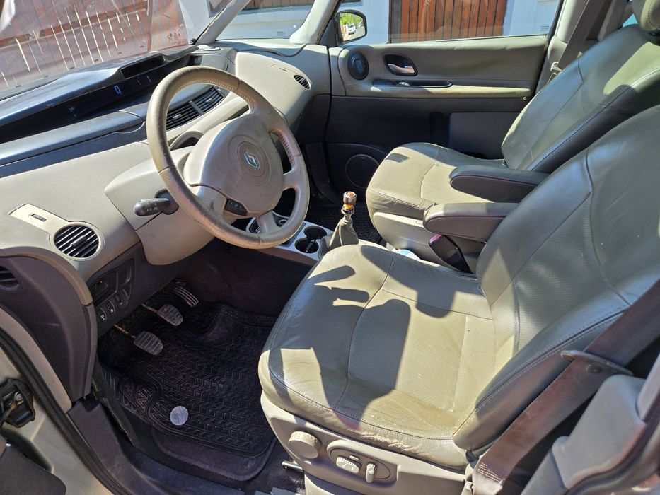Renault Espace Initiale Paris 2.0 TDCI Extra Full Deosebit Variante