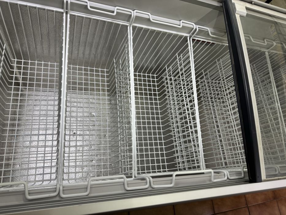 Продавам фризер липхер