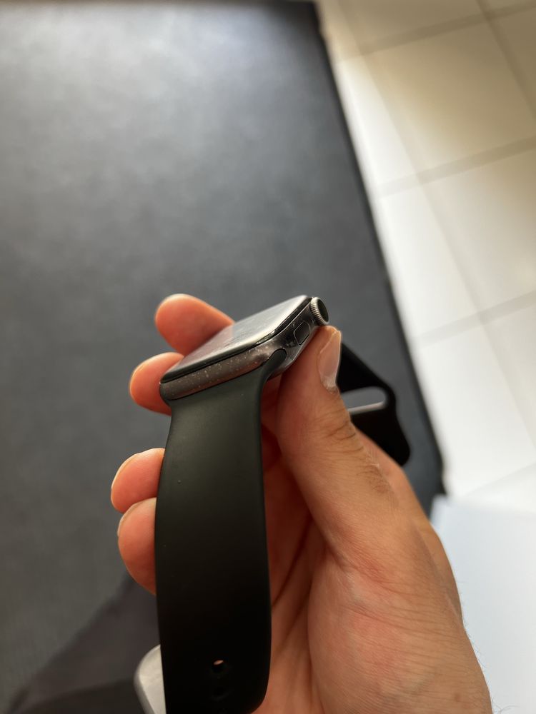 Apple Watch 5 44