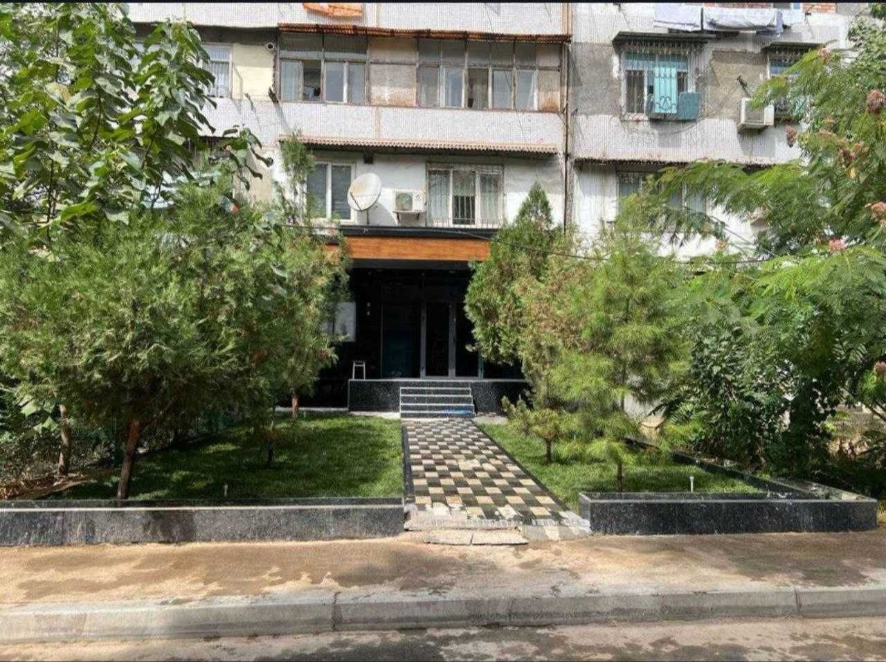 Продаётся офис нежилое помещение Шота Руставели, Миракилова B&B