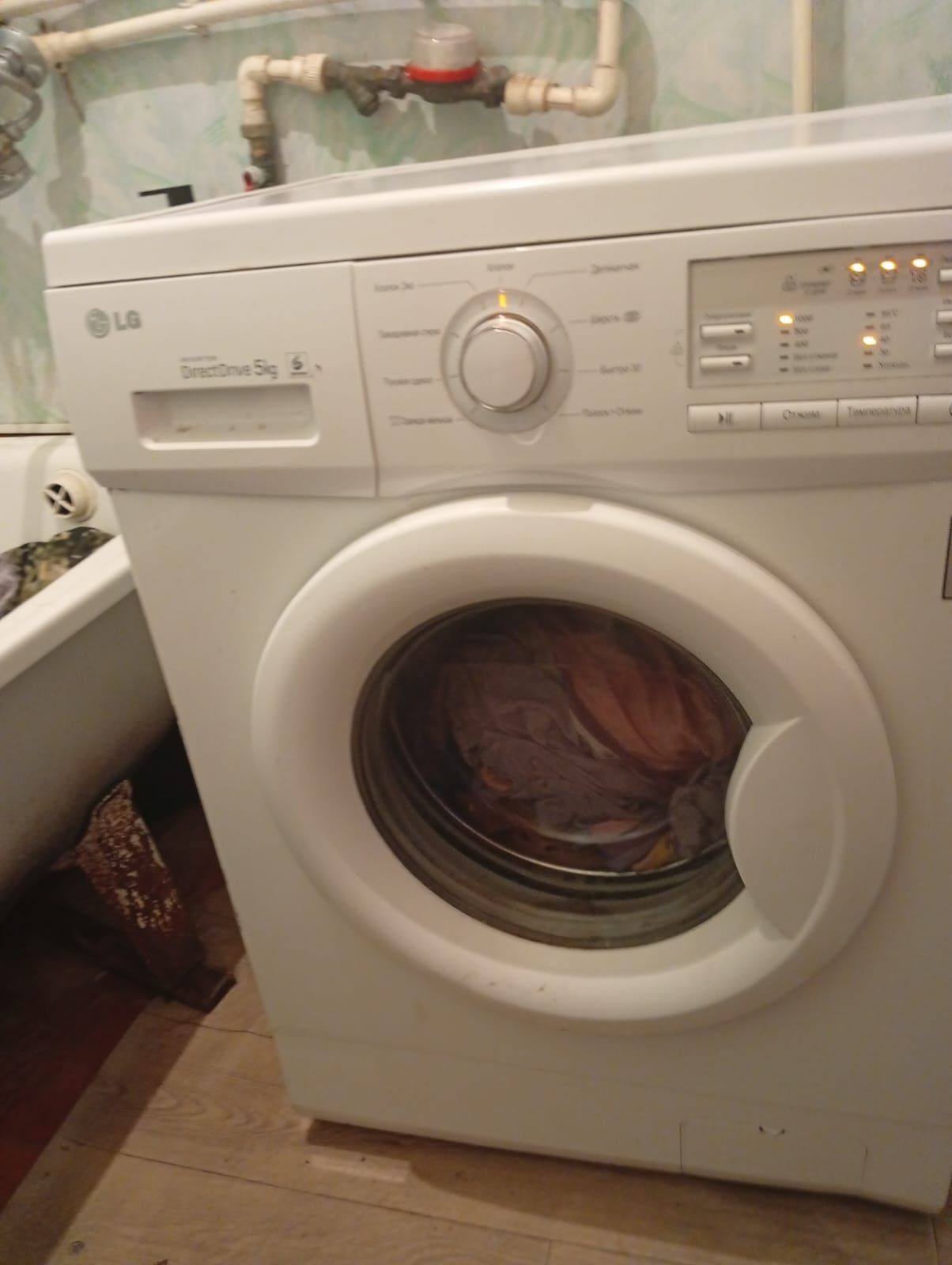 Продам стиральную машину